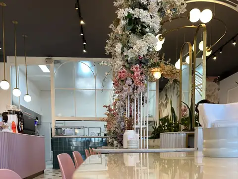 VILLA ALLENDE. FONDO DE COMERCIO EN VENTA. CAFETERIA/PASTELERIA