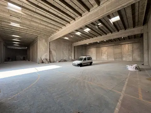 Galpon en Alquiler A Estrenar