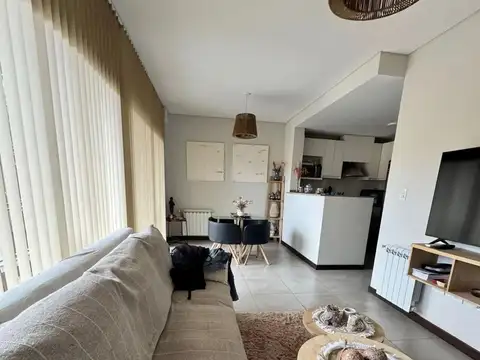 Vendo Departamento en Godoy Cruz