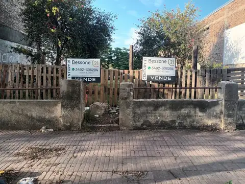 Av. Ernesto Salva 1000, Piso 0