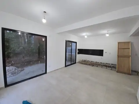 Venta Dúplex 4 Ambientes En Costa Del Este A 3 Cuadras Del Mar Excelente Oportunidad