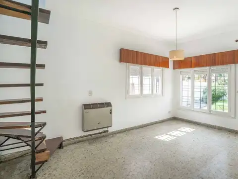 Depto Tipo Casa en Venta de 3 dormitorios