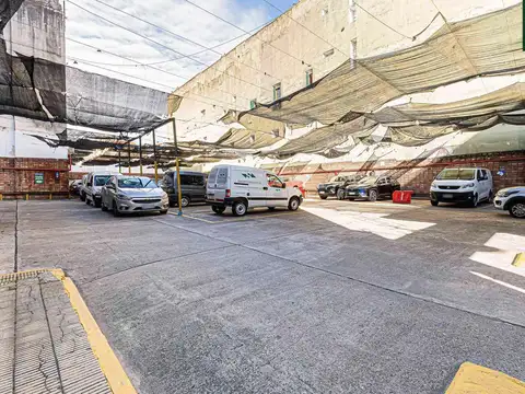 Terreno amplio Lote con Triple frente