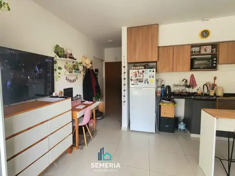 VENTA DEPARTAMENTO MONOAMBIENTE LUMINOSO
