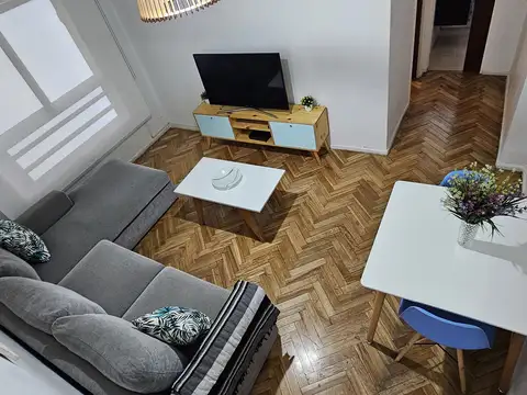 VENTA 2 Ambientes Excelente Estado /  Jorge Luis Borges 2400 esq Av Santa Fe