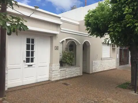 Caseros 231