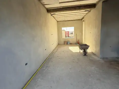 Depto Tipo Casa en Venta con 1 cocheras