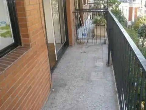 Peña 2200, Piso 5