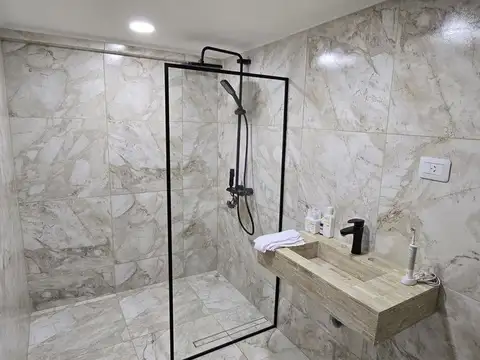 VENTA PH 3 AMBIENTES EN LOMAS DEL MIRADOR