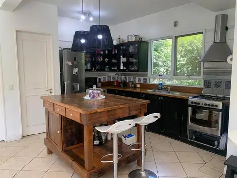 Casa en Venta al Este