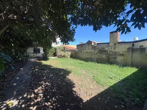 Casa en venta a refaccionar - Vicente López