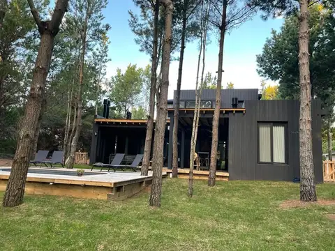 Casa en Alquiler Temporal con 1 cochera