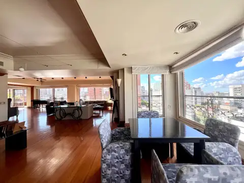 Departamento 6 ambientes con 3 baños