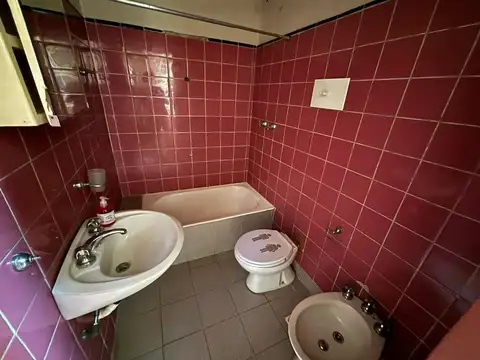 Depto Tipo Casa 2 ambientes con 1 baño