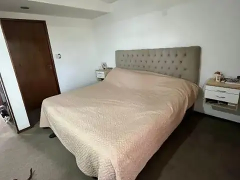 Depto Tipo Casa 5 ambientes con 2 baños