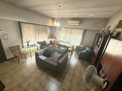 Avenida San Martín 700