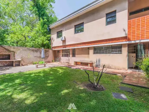 Casa en Venta de 5 dormitorios