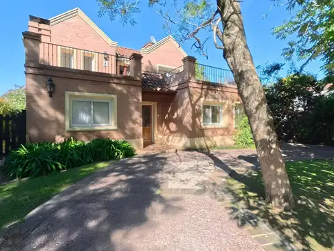 CASA-5 AMB.-VENTA-LA CHACRA-VICTORIA-APTO CRÉDITO