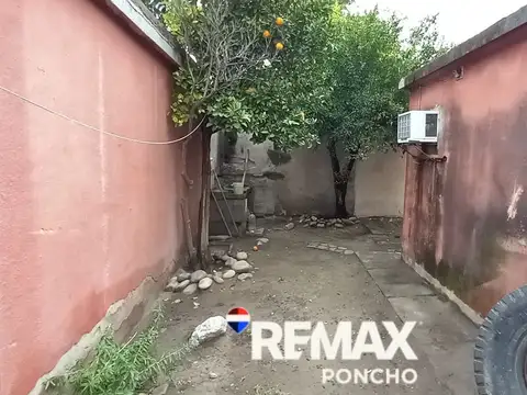 SE ALQUILA CASA 3 DORMIT -  B°1000 VV. ZONA SUR