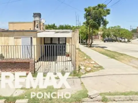 SE ALQUILA CASA 3 DORMIT -  B°1000 VV. ZONA SUR