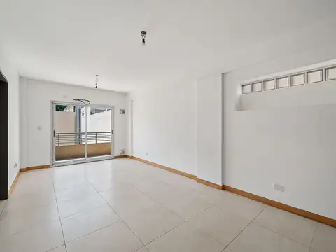 Departamento en Venta en Parque Chacabuco, USD 74.000