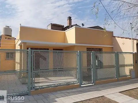 EXCELENTE CASA 3 AMBIENTES s/ PASO MORALES