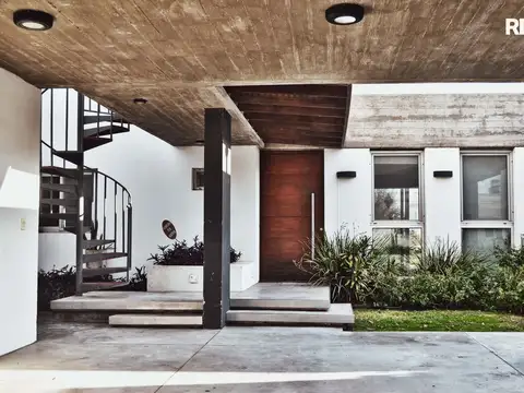 LOTE 25 100