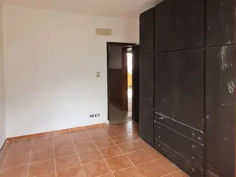 VENTA CASA VILLA DE LUJAN 2281 (LANUS ESTE)