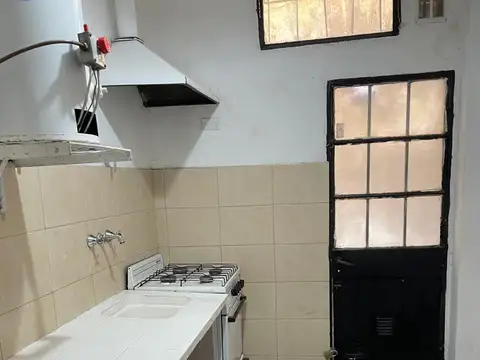 PH Tipo Casa con Espacio Aereo Propio - Sin Expensas - Al Frente con Terraza - Tipo Loft con entrada para vehículo y Habitación en altos