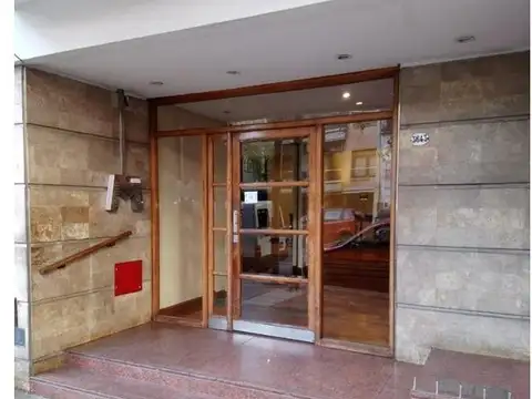 Exc. monoambiente 44 m2  con balcón a mts. de la Univ. de Palermo - Apto Prof.