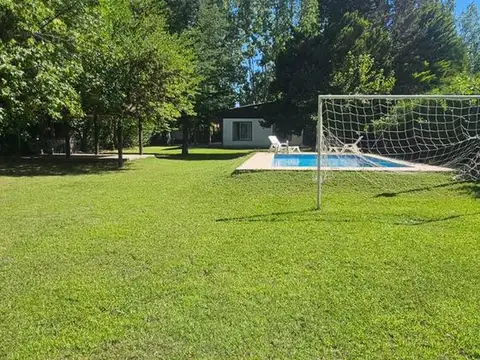 IMPONENTE CASA EN VISTALBA