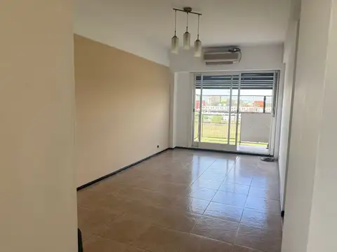 Venta Dpto 2 amb Barrio San Cristóbal con balcón
