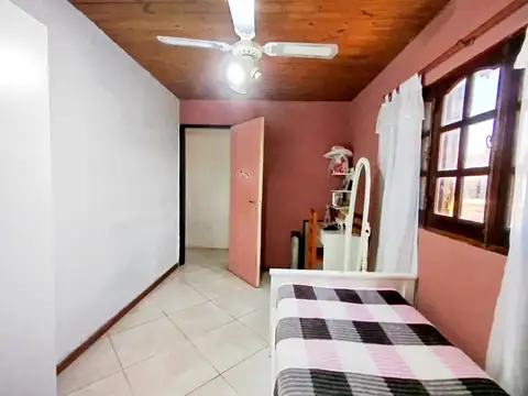 Casa en Venta con 4 cocheras