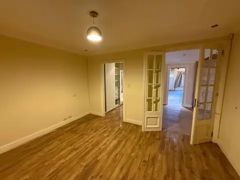 Casa 3 ambientes con 2 baños