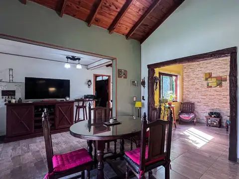 Depto Tipo Casa en Venta de 3 ambientes