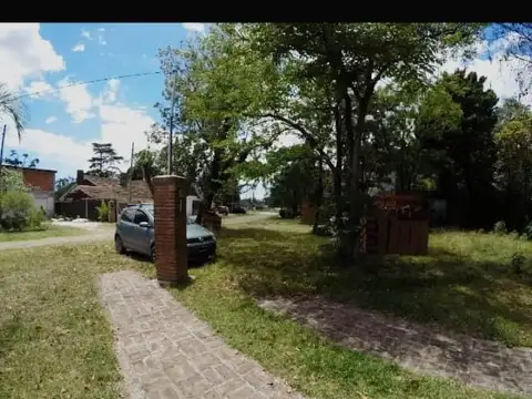 BARRIO CERRADO LAS CALANDRIAS