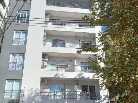 PISO APTO PROFESIONAL  IDEAL PARA  ODONTOLOGOS