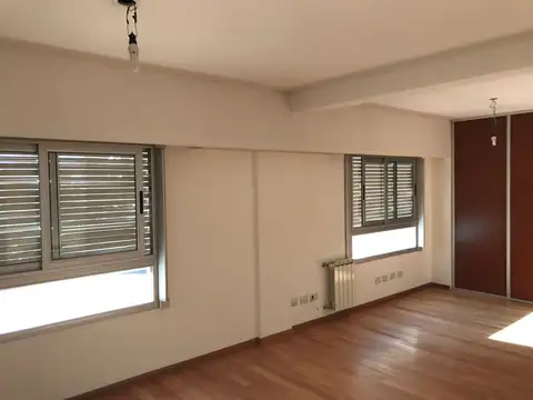 VENDO PISO