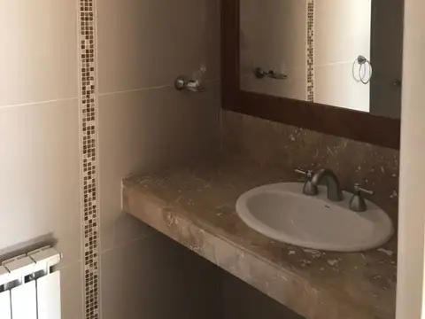 VENDO PISO
