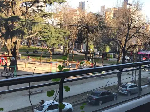 VENDO PISO