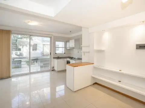 Depto Tipo Casa en Venta de 1 dormitorio