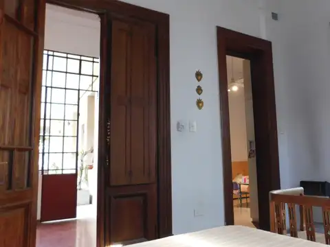 Depto Tipo Casa 4 ambientes con 2 baños