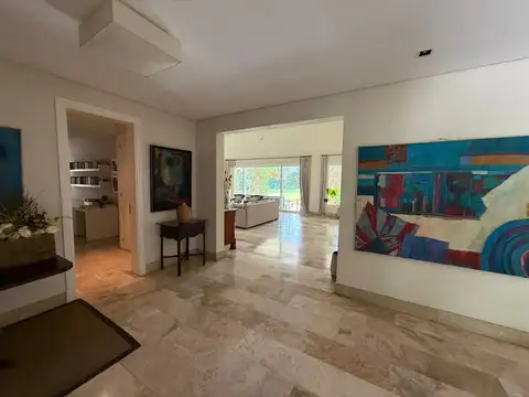 Casa en Venta de 5 dormitorios