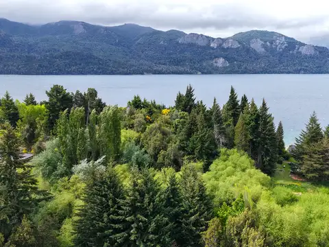 Terreno en Villa Traful con Costa de Lago