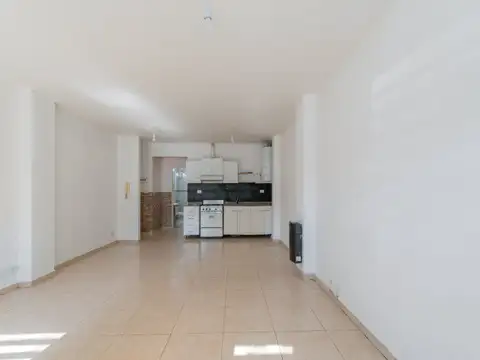 Irigoyen 600, Piso 0