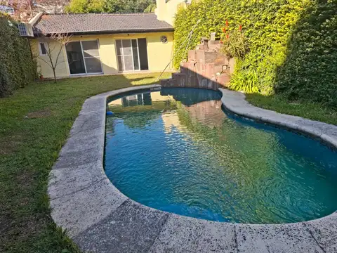 ESPECTACULAR CASA  VIVI EN  BELGRANO COMOEN UN COUNTRY
