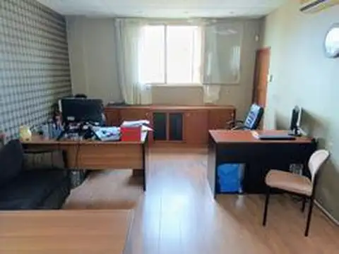 Oficina en venta en Monserrat