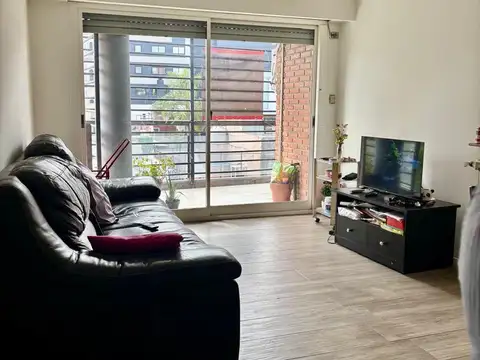 DIVINO SEMIPISO en venta en pleno CABALLITO FRENTE LUZ/SOL COCHERA