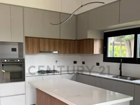 Venta casa 4 ambientes con dependencia A estrenar Barrio La Calesa- Country Pilará