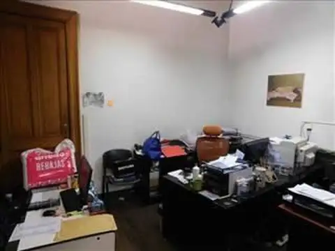 Depto Tipo Casa 8 ambientes con 2 baños